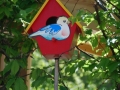 Vogelhäuschen im Mehrgenerationengarten